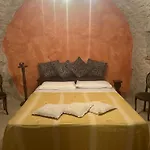 Storico A Valle San Martino Di * Spoleto