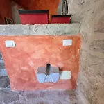 Lägenhet Storico A Valle San Martino Di