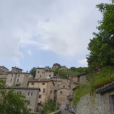 Storico A Valle San Martino Di *