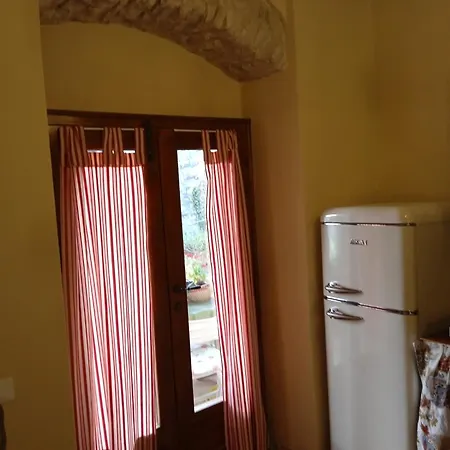 Storico A Valle San Martino Di *