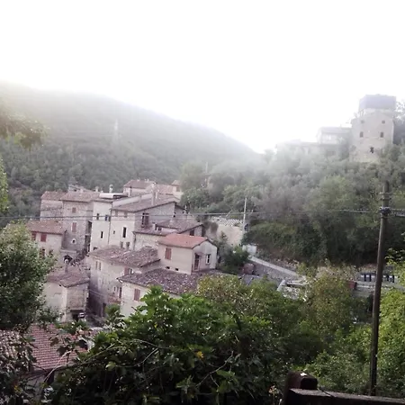 Storico A Valle San Martino Di *