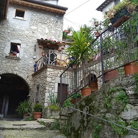 Storico A Valle San Martino Di