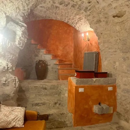 Storico A Valle San Martino Di *