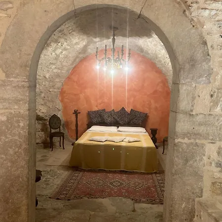 Storico A Valle San Martino Di Daire Spoleto