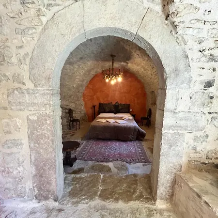Storico A Valle San Martino Di *