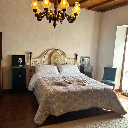 Apartamento Storico A Valle San Martino Di