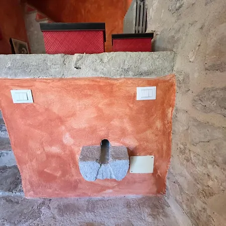 Apartamento Storico A Valle San Martino Di
